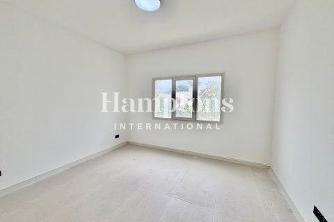 Üürile anda villa asukohaga Meadows, Dubai, AÜE: 5 magamistoaga, 552.95865600 m² Nr 696614 - pilt 9