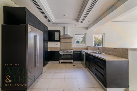 Villa para venda em Al Furjan, Dubai, EAU 4 quartos, 600 m2 № 648317 - foto 2