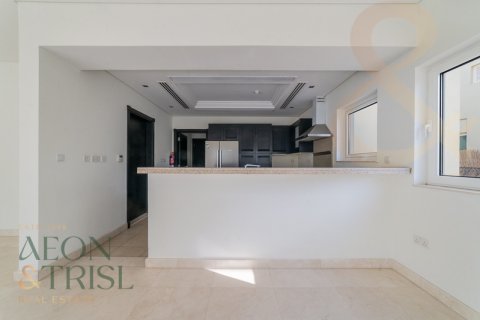 Вилла Al Furjan, Дубай, БАӘ-да 4 жатын бөлмелер, 600 м² № 648317