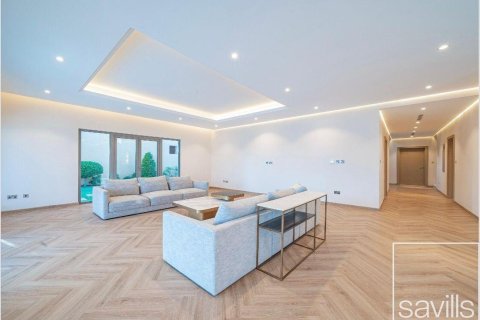 Villa para arrendamento em Palm Jumeirah, Dubai, EAU 5 quartos, 622.91 m2 № 747508 - foto 3