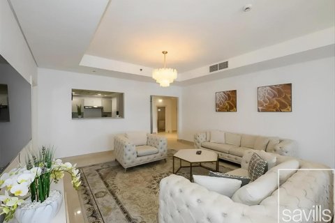 Appartamento in affitto a Palm Jumeirah, Dubai, EAU 2 camere da letto, 199.83 mq. № 747510 - foto 3