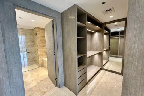 Apartman u gradu Business Bay, Dubai, UAE 1 spavaća soba, 104 m2 Br. 723361 - Slika 4