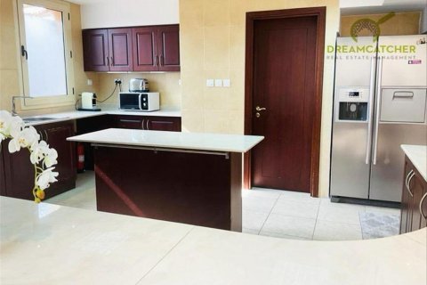 Villa Al Hamra Village, Ras Al Khaimahjā, AAE 4 istabas, 982.5 m2 Nr. 512572 - attēls 10