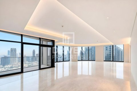 Apartment in Downtown Dubai (Downtown Burj Dubai), Dubai, UAE 4 bedrooms, 480.87 sq.m. № 761563 - photo 8