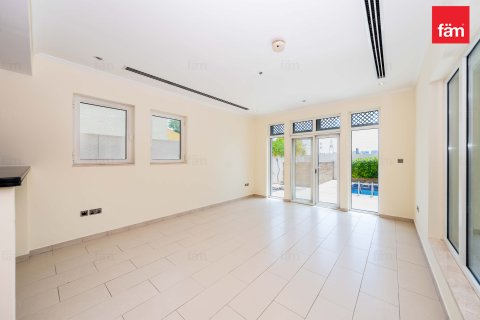 Βίλα σε Dubai, ΗΑΕ 3 υπνοδωμάτια, 510 τ.μ. Αρ. 714306 - φωτογραφία 11