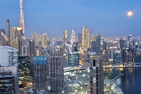 Appartamento in affitto a Business Bay, Dubai, EAU 2 camere da letto, 118 mq. № 736827 - foto 4