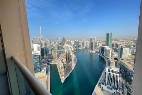 Appartamento in affitto a Business Bay, Dubai, EAU 2 camere da letto, 118 mq. № 736827 - foto 15