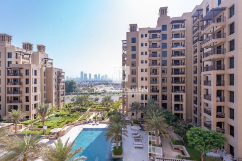Apartemen di Umm Suqeim, Dubai, UEA 2 kamar tidur, 101 m2 nomor 664311