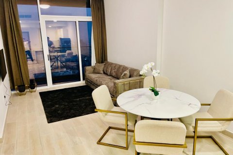 Appartement te koop in Jumeirah Village Circle, Dubai, VAE 1 slaapkamer, 69.58 vr.m., nr 637510 - foto 4