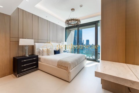 Apartment in Downtown Dubai (Downtown Burj Dubai), Dubai, UAE 3 bedrooms, 169 sq.m. № 664076 - photo 13