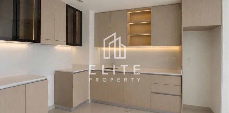 Appartamento a The Views, Dubai, EAU 1 camera da letto, 70 mq. № 764628