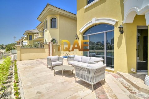 ویلا برای اجاره در Palm Jumeirah، Dubai، امارات متحده عربی 5 خوابه ، 622.2 متر مربع ، شماره 282492 - تصویر 17