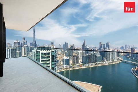 Business Bay、Dubai、UAEにあるマンション 4ベッドルーム、240.7 m2 No769129