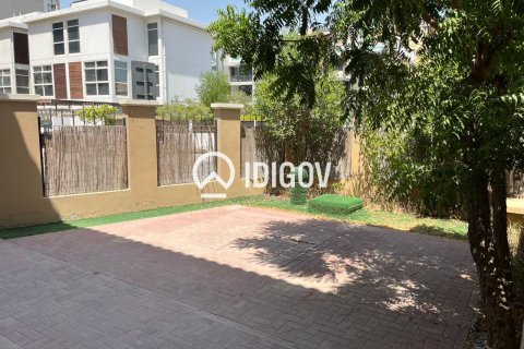 Villa Jumeirah Village Circle, Dubaijā, AAE 3 istabas, 316.99 m2 Nr. 735766 - attēls 2