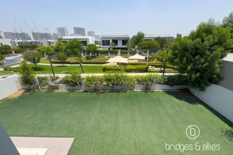 Villa in Dubai Hills Estate, Dubai, VAE: 5 Schlafzimmer, 372 m2 Nr. 752161