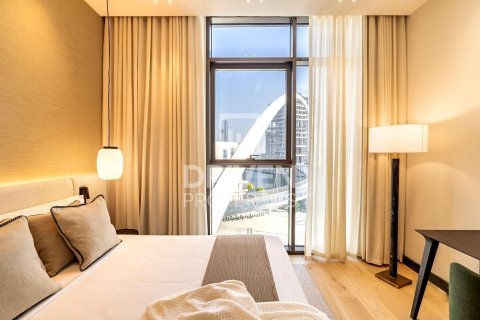 Appartement te huur in Al Wasl, Dubai, VAE 4 slaapkamers, 299.05 vr.m., nr 762689 - foto 9