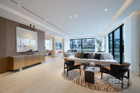 Villa en venta en Palm Jumeirah, Dubai, EAU 5 dormitorios, 574 m2 № 737853 - foto 4