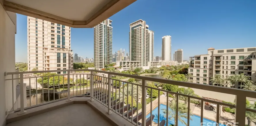 Appartement à The Views, Dubai, EAU: 2 chambres, 146 m2 № 737852