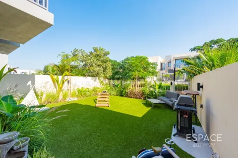 Villa te koop in Dubai Hills Estate, Dubai, VAE 3 slaapkamers, 207 vr.m., nr 737838 - foto 19