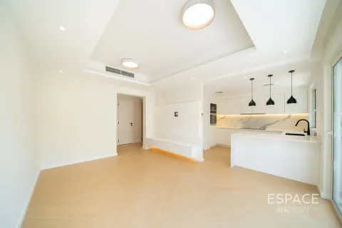 Villa te koop in The Springs, Dubai, VAE 2 slaapkamers, 153 vr.m., nr 737742 - foto 5