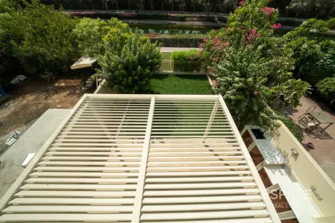 Villa te koop in The Springs, Dubai, VAE 2 slaapkamers, 153 vr.m., nr 737742 - foto 17