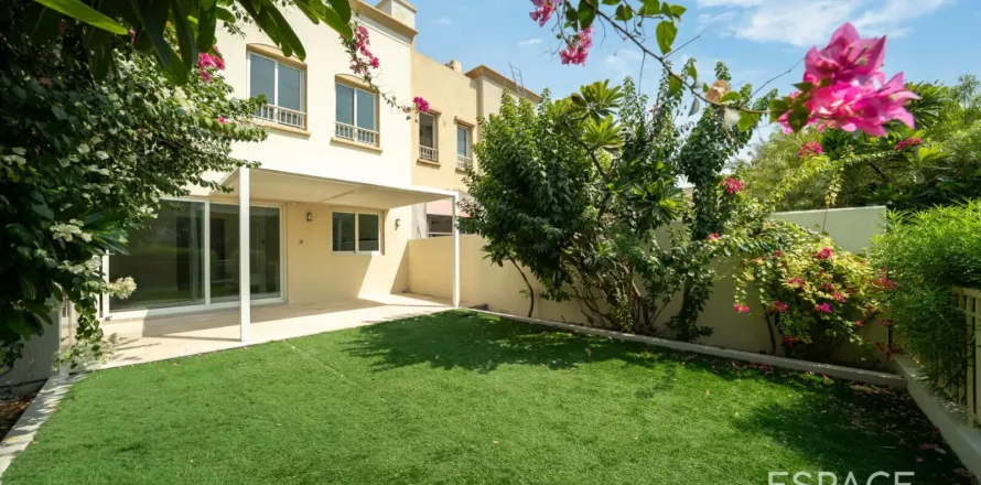 Villa in The Springs, Dubai, VAE 2 slaapkamers, 153 vr.m. nr 737742