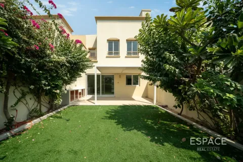 Villa te koop in The Springs, Dubai, VAE 2 slaapkamers, 153 vr.m., nr 737742 - foto 13