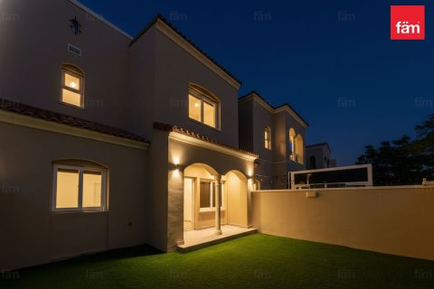 Māja Dubaijā, AAE 3 istabas, 258.2 m2 Nr. 721695
