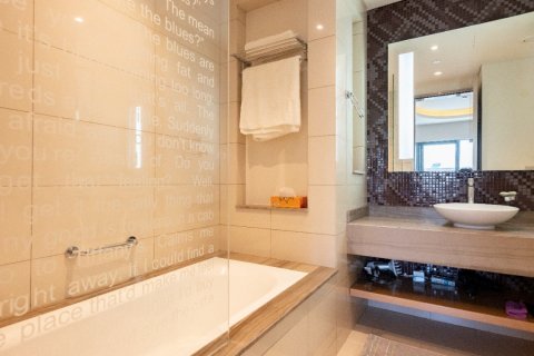 Apartamento para arrendamento em Business Bay, Dubai, EAU 1 quarto, 91.04 m2 № 110242 - foto 13