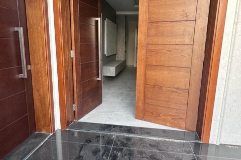 Vila di Al Yasmeen, Ajman, UEA 5 kamar tidur, 427 m2 nomor 372861 - foto 21