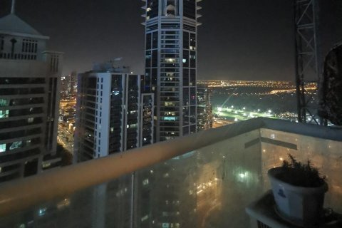 Huoneisto Dubai Marina, Dubai, Arabiemiraatit 2 makuuhuonetta, 130 m2 № 122659 - kuva 13