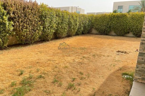 Řadový dům v Meydan Gated Community, Dubai, SAE 4 ložnice, 4500 m² Č.: 297106 - fotografie 10