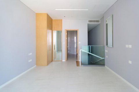 Зняти в оренду квартиру в Бизнес-Бэй, Дубай, ОАЕ 1 спальня, 111.74м2, № 597531 - фото 4