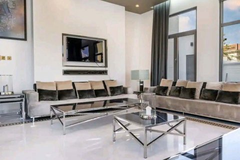 Villa à vendre à  Palm Jumeirah, Dubai, EAU 6 chambres, 976 m2 № 316185 - photo 9