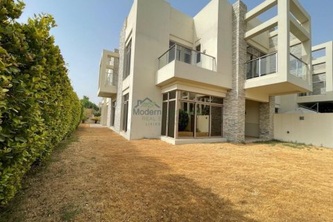 Řadový dům v Meydan Gated Community, Dubai, SAE 4 ložnice, 4500 m² Č.: 297106 - fotografie 12