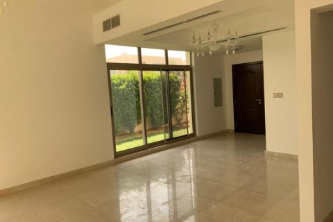 Villa in Meydan Gated Community, Dubai, UAE 3700 sq.m. № 297102 - photo 8