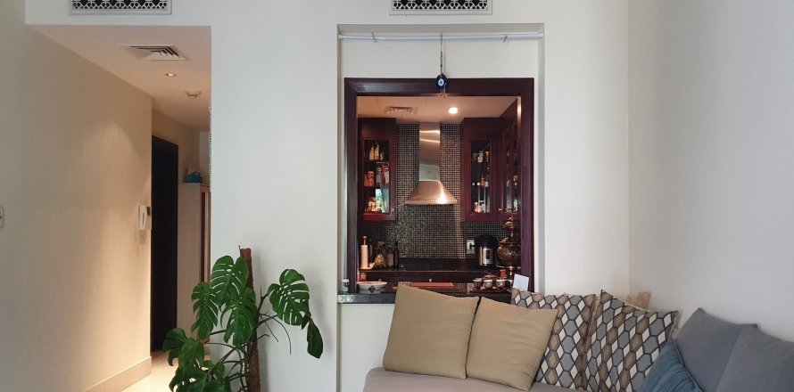 Appartement à Old Town, Dubai, EAU: 1 chambre, 96 m2 № 124599