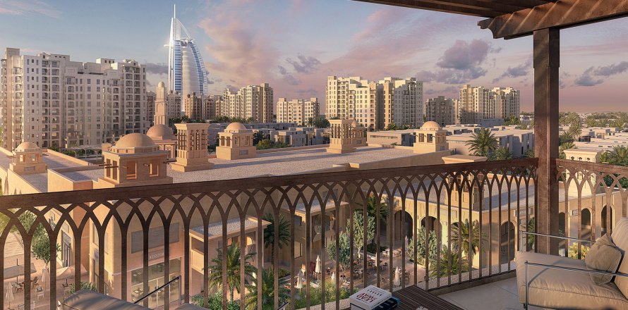 Apartment in Umm Suqeim, Dubai, UAE 2 bedrooms, 133.43 sq.m. № 108996