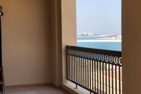 Palm Jumeirah, Dubai, UAE의 판매용 아파트 침실 2개, 1920제곱미터 번호 114177 - 사진 12