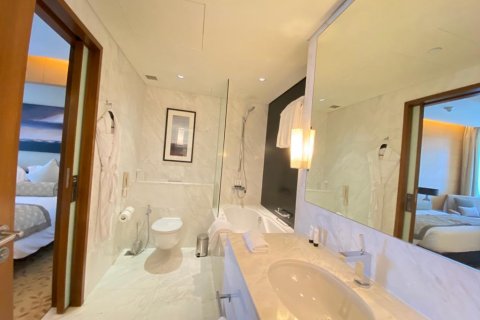 Appartement te koop in Downtown Dubai (Downtown Burj Dubai), Dubai, VAE 3 slaapkamers, 151.13 vr.m., nr 125650 - foto 6