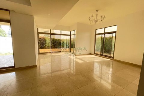 Řadový dům v Meydan Gated Community, Dubai, SAE 4 ložnice, 4500 m² Č.: 297106 - fotografie 3