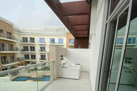 Apartment i Jumeirah Village Circle, Dubai, UAE 2 soveværelser, 168.52 kvm № 122104