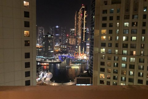 Apartmen di Jumeirah Beach Residence, Dubai, UAE 3 bilik tidur, 168 meter persegi № 117438 - foto 9