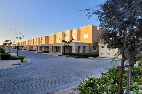 טאונהאוס למכירה ב Dubai Land, Dubai, איחוד האמירויות  4 חדרי שינה, 236.90 מ"ר, מספר 113619 - תמונה 15