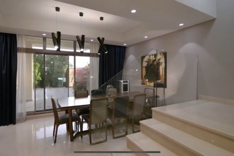 Villa in Meydan Gated Community, Dubai, UAE 3700 sq.m. № 297102 - photo 6