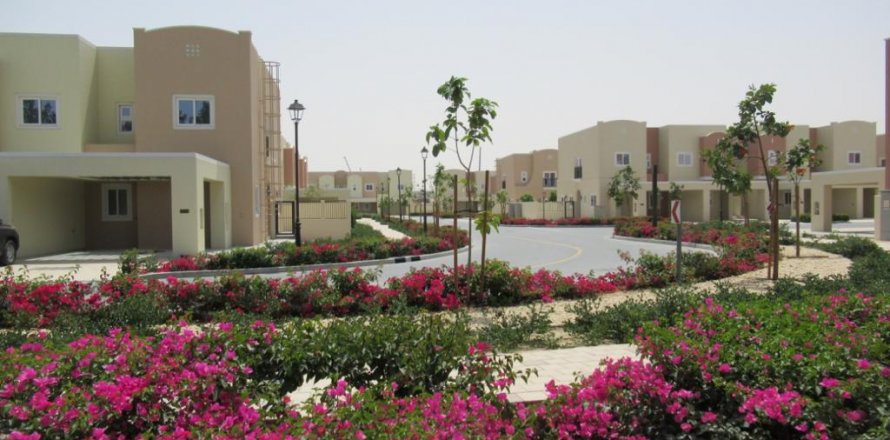 阿联酋 Dubai Dubai Land 联排别墅  4 卧, 205.59 平方米 , 编号 113226