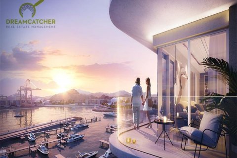 Dvoupatrový byt v Sharjah, SAE 3 ložnice, 235 m² Č.: 588572 - fotografie 2