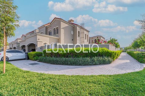 Σπίτι σε Dubai Land, ΗΑΕ 3 υπνοδωμάτια, 374 τ.μ. Αρ. 627771