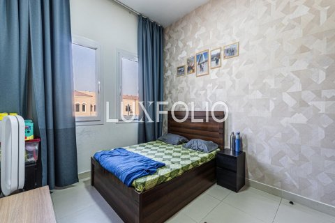Adosado en venta en Dubai Land, Dubai, EAU 3 dormitorios, 374 m2 № 627771 - foto 23