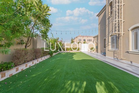 Adosado en venta en Dubai Land, Dubai, EAU 3 dormitorios, 374 m2 № 627771 - foto 4